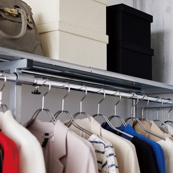 画像17:  突っ張り ツッパリ クローゼット ハンガーラック 奥行３０cm  ハイタイプ/ワイド カラー3色 【奥行30cm】【幅111〜200cm】【高さ218〜280cm】/ 収納 ラック 棚 クローゼット収納ラック 収納棚 ハンガーラック 収納ケース ワードローブ  吊り下げ収納 大容量 木製 オープンラック スリムラック 北欧 押入れ 引き出し 押入れ